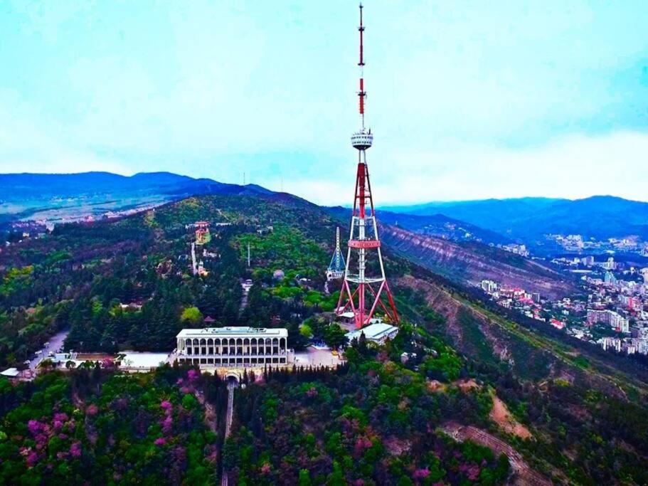 City Center 2Bdr Apartment Near Rustaveli Av. Tbilisi Ngoại thất bức ảnh