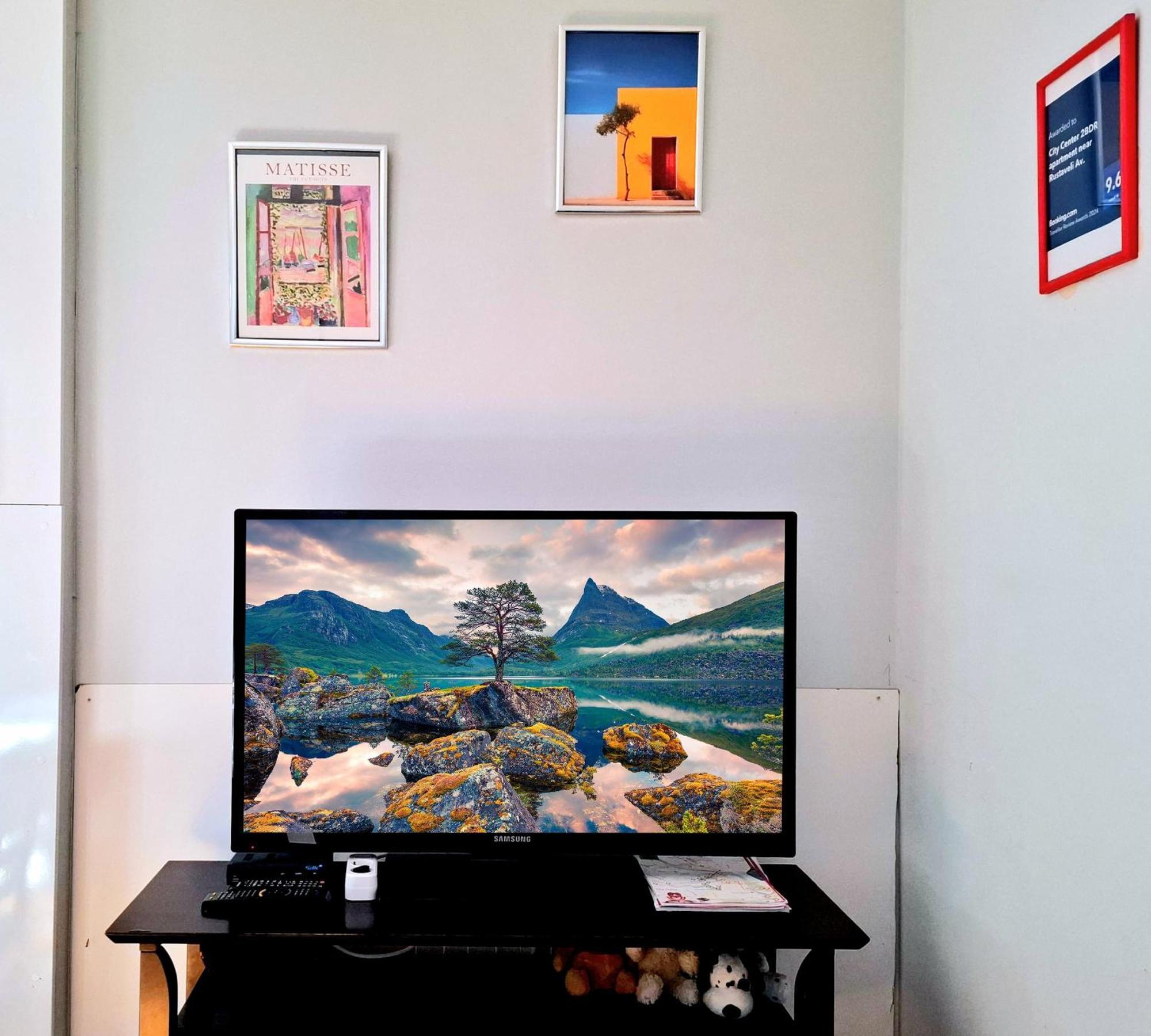 City Center 2Bdr Apartment Near Rustaveli Av. Tbilisi Ngoại thất bức ảnh