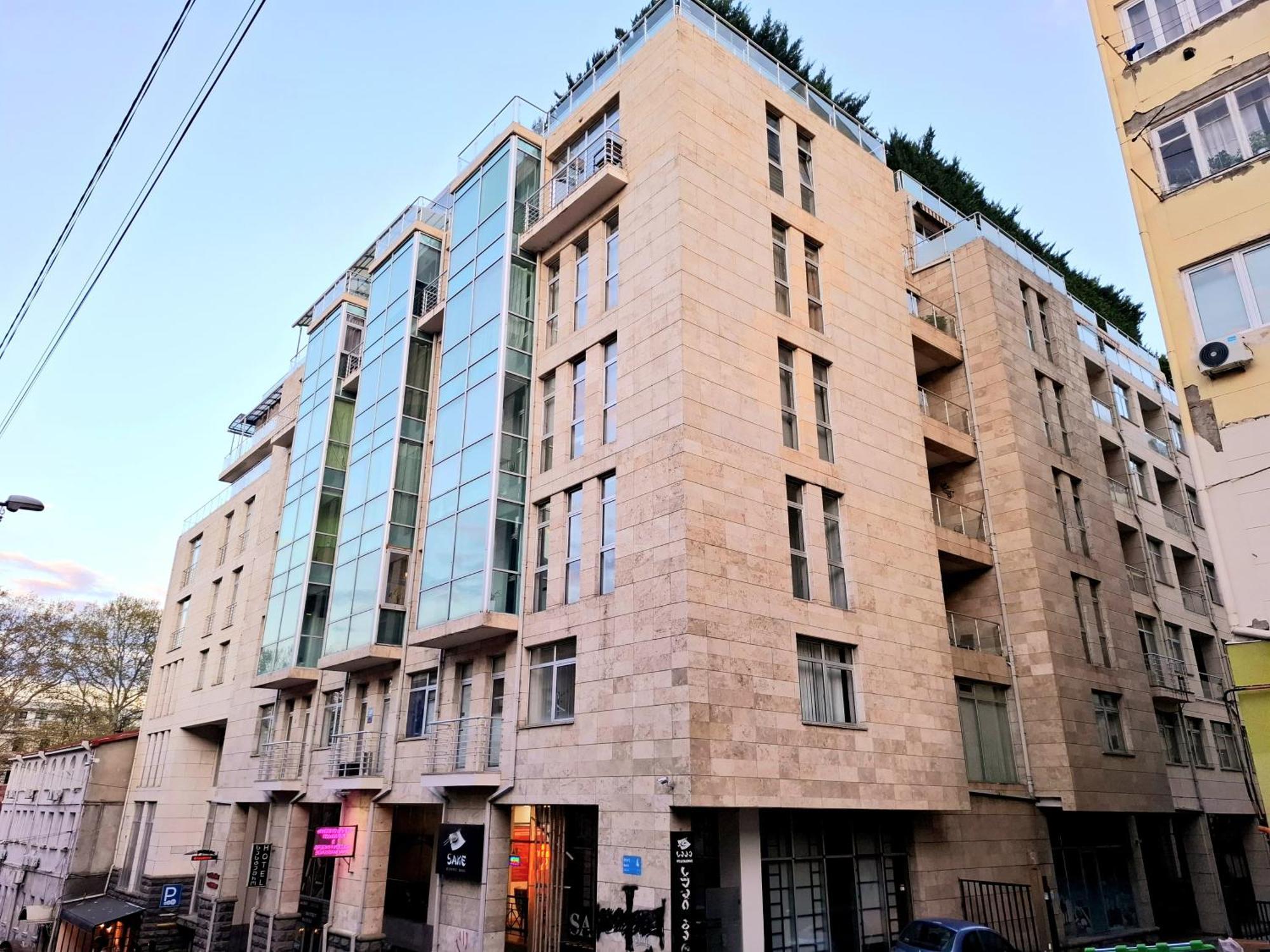 City Center 2Bdr Apartment Near Rustaveli Av. Tbilisi Ngoại thất bức ảnh